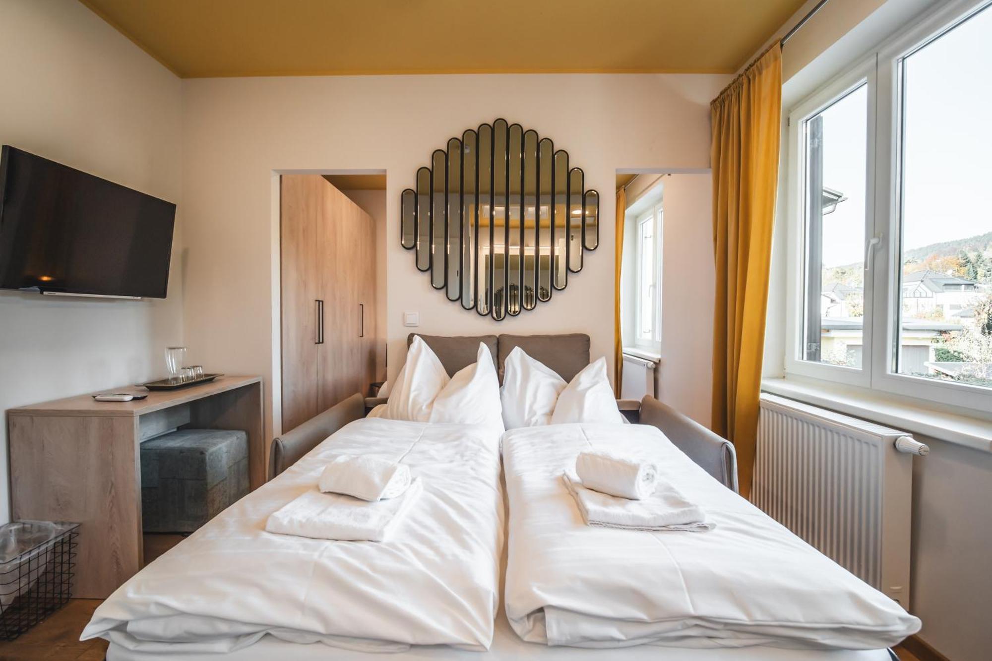 Boutiquehotel Caravella Velden By S4Y Фельден-ам-Вертерзе Екстер'єр фото